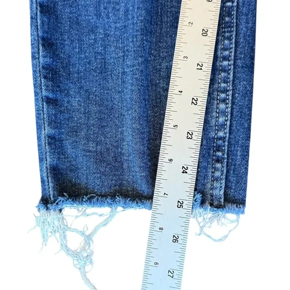 Risen High Rise Distressed Relaxed Fit Skinny Jeans Women’s  size 32/15 - Picture 14 of 14